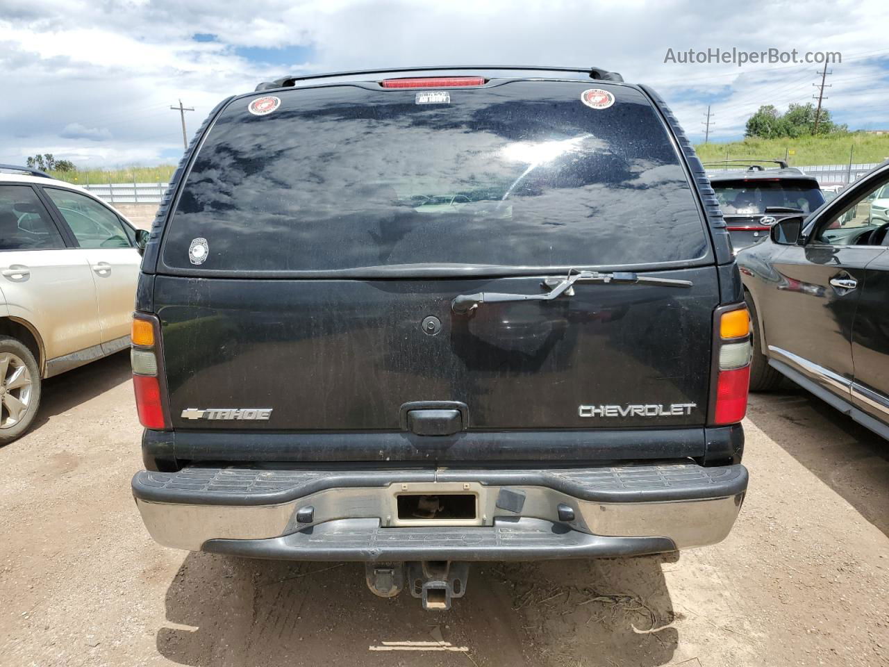 2004 Chevrolet Tahoe K1500 Black vin: 1GNEK13T54J291307