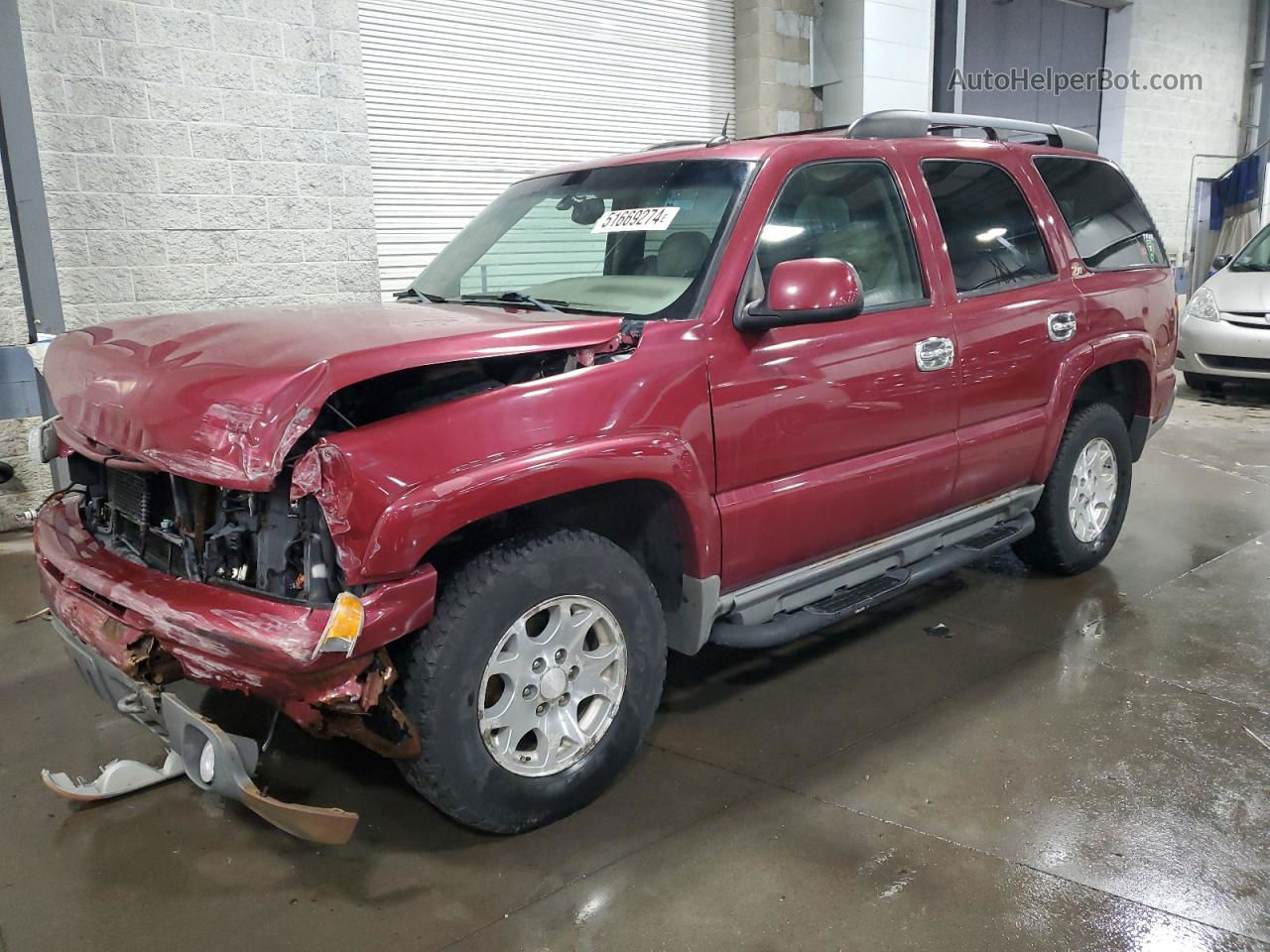 2004 Chevrolet Tahoe K1500 Burgundy vin: 1GNEK13TX4R191219