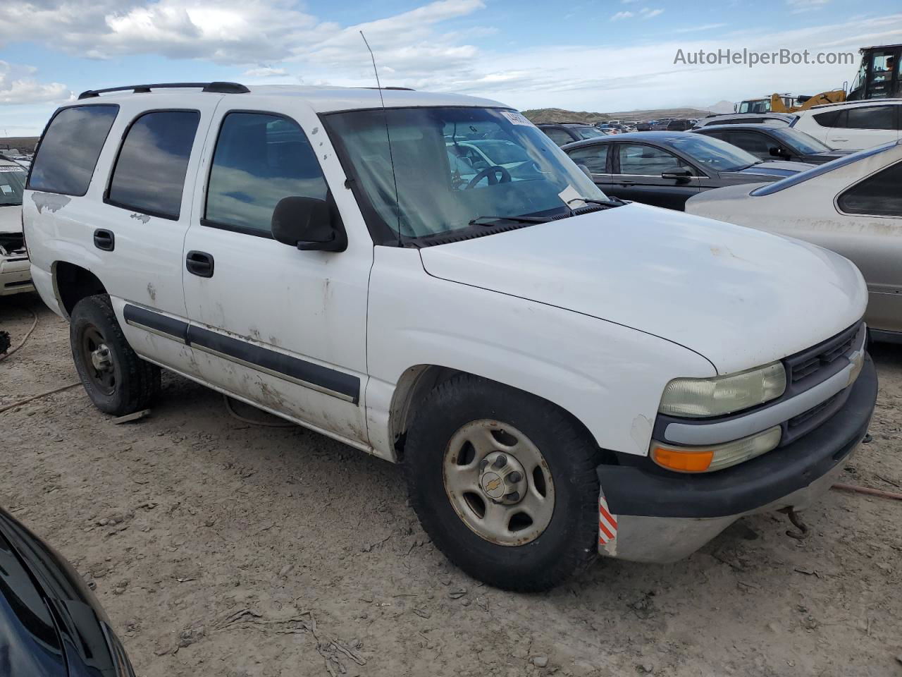 2004 Chevrolet Tahoe K1500 White vin: 1GNEK13Z04R153874