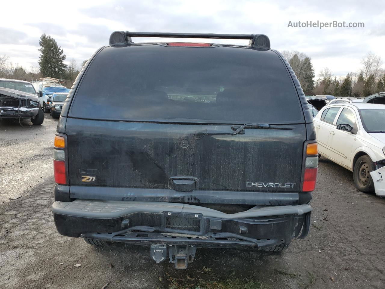 2004 Chevrolet Tahoe K1500 Black vin: 1GNEK13Z44R322066