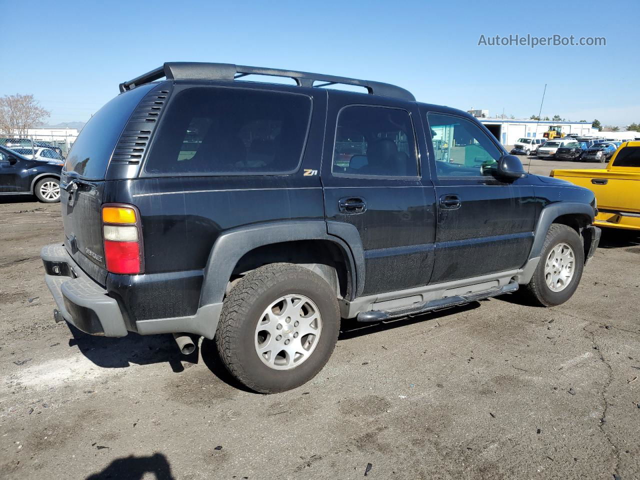 2004 Chevrolet Tahoe K1500 Black vin: 1GNEK13Z54R167172