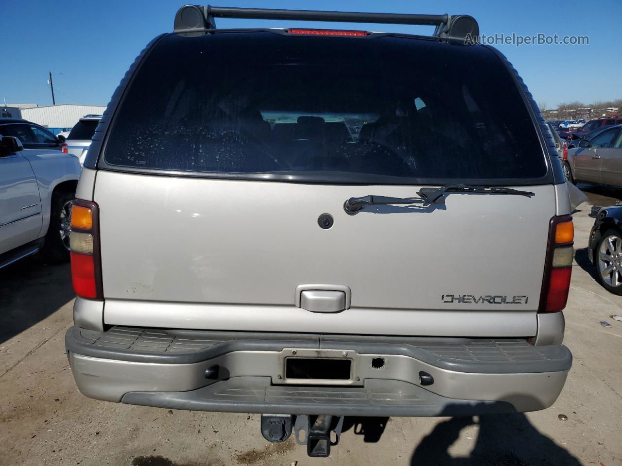 2004 Chevrolet Tahoe K1500 Tan vin: 1GNEK13Z54R173263