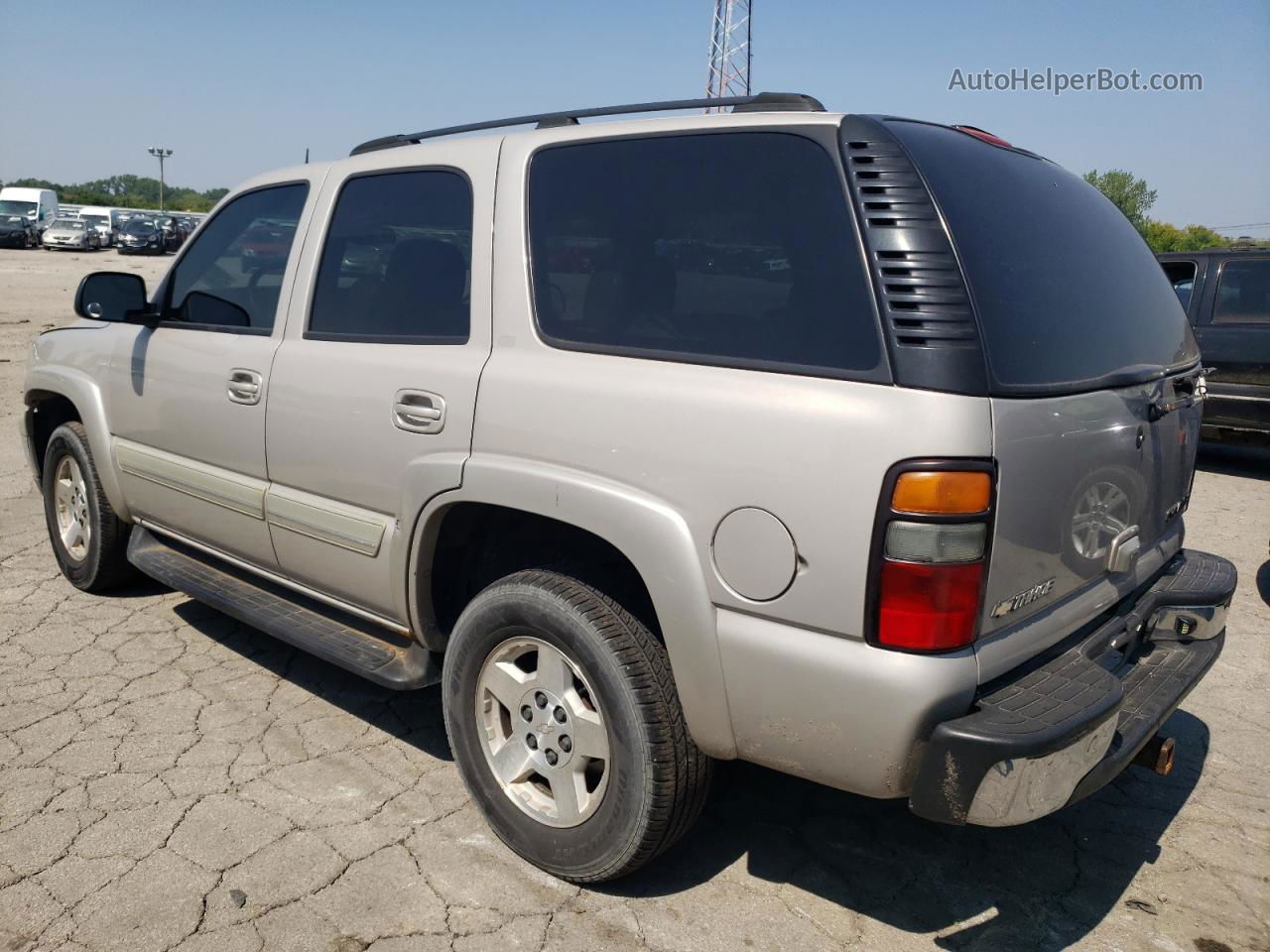 2004 Chevrolet Tahoe K1500 Tan vin: 1GNEK13Z64J331723