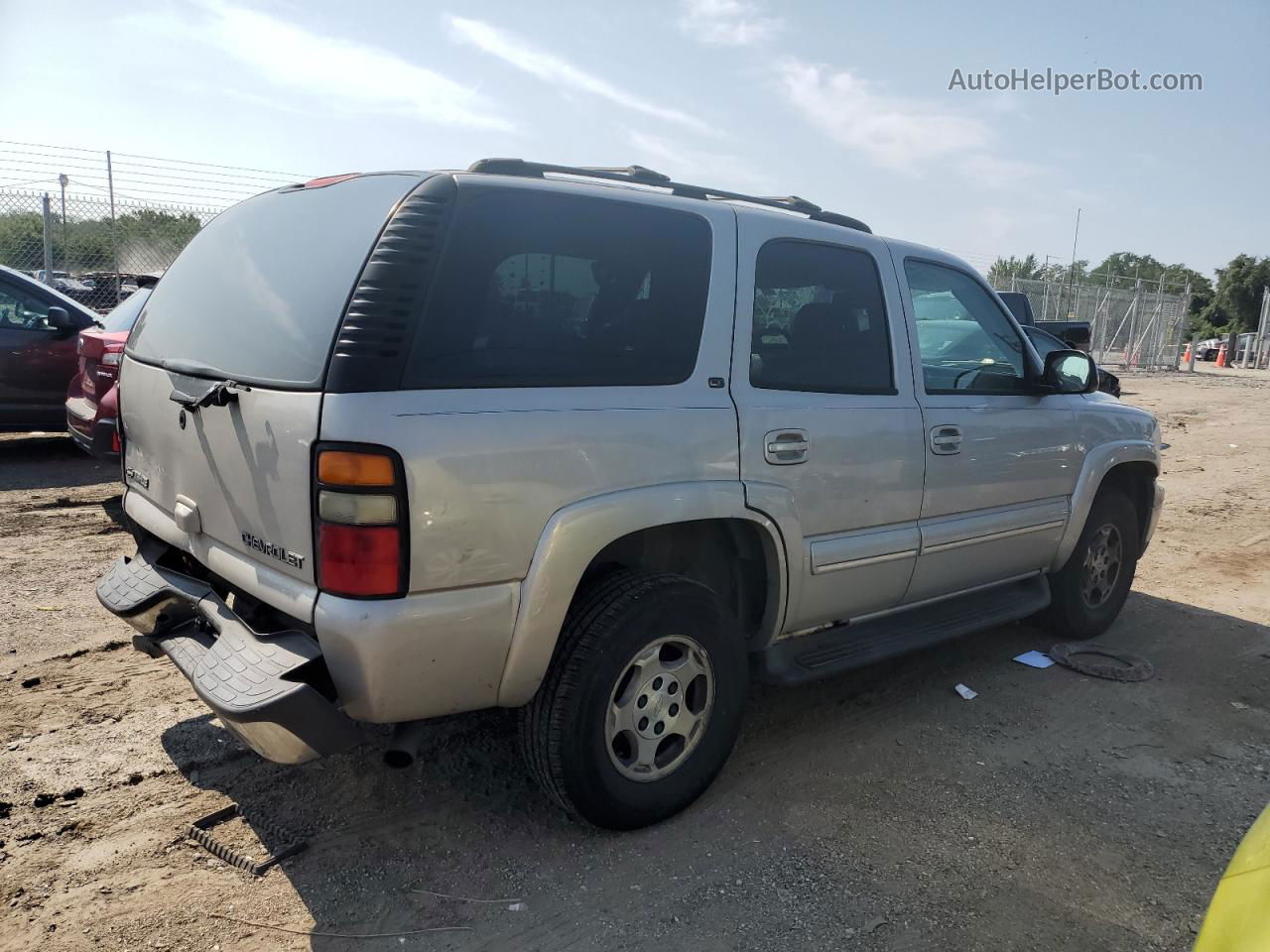 2004 Chevrolet Tahoe K1500 Beige vin: 1GNEK13Z74J176129