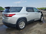 2020 Chevrolet Traverse Ls Серебряный vin: 1GNERFKW0LJ127384