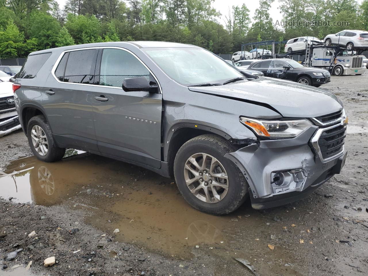 2020 Chevrolet Traverse Ls Gray vin: 1GNERFKW7LJ153450