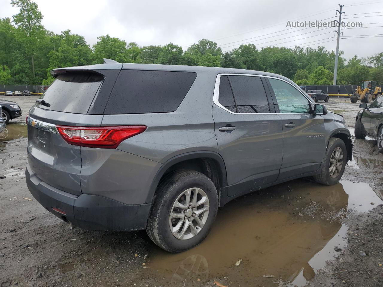 2020 Chevrolet Traverse Ls Gray vin: 1GNERFKW7LJ153450