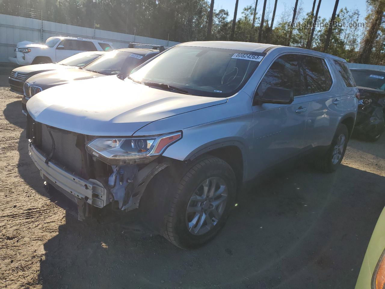 2020 Chevrolet Traverse Ls Silver vin: 1GNERFKW8LJ100353