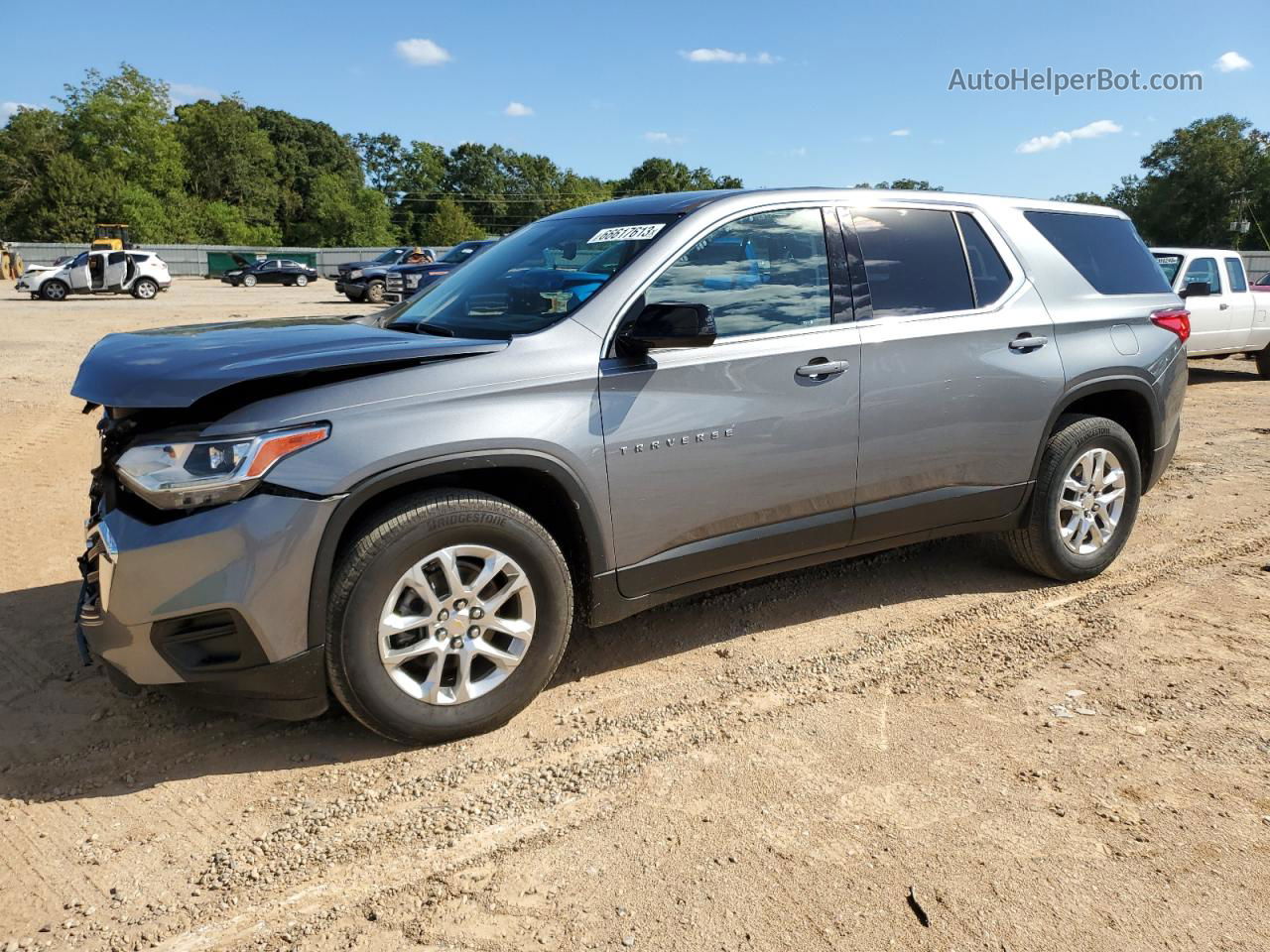 2020 Chevrolet Traverse Ls Gray vin: 1GNERFKW8LJ299534