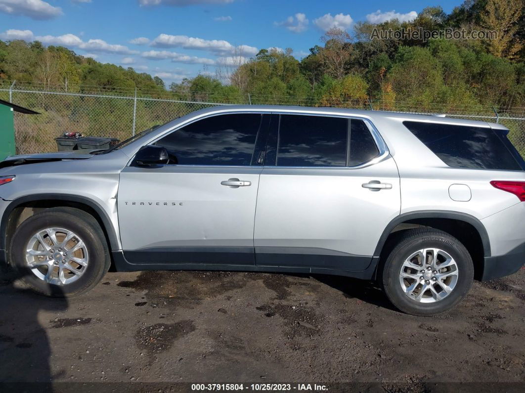 2020 Chevrolet Traverse Fwd Ls Silver vin: 1GNERFKWXLJ116098