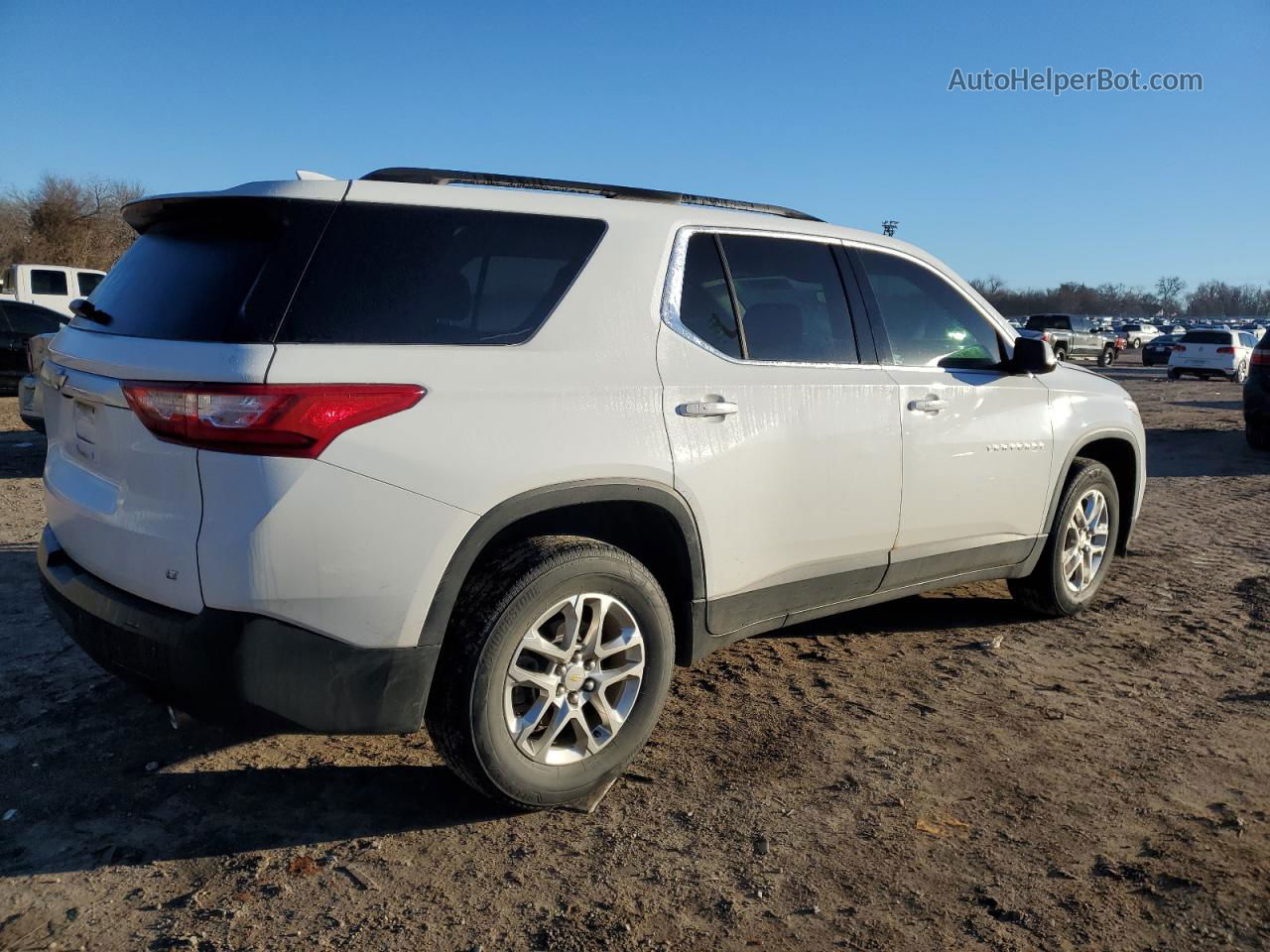 2020 Chevrolet Traverse Lt Белый vin: 1GNERGKW0LJ230942