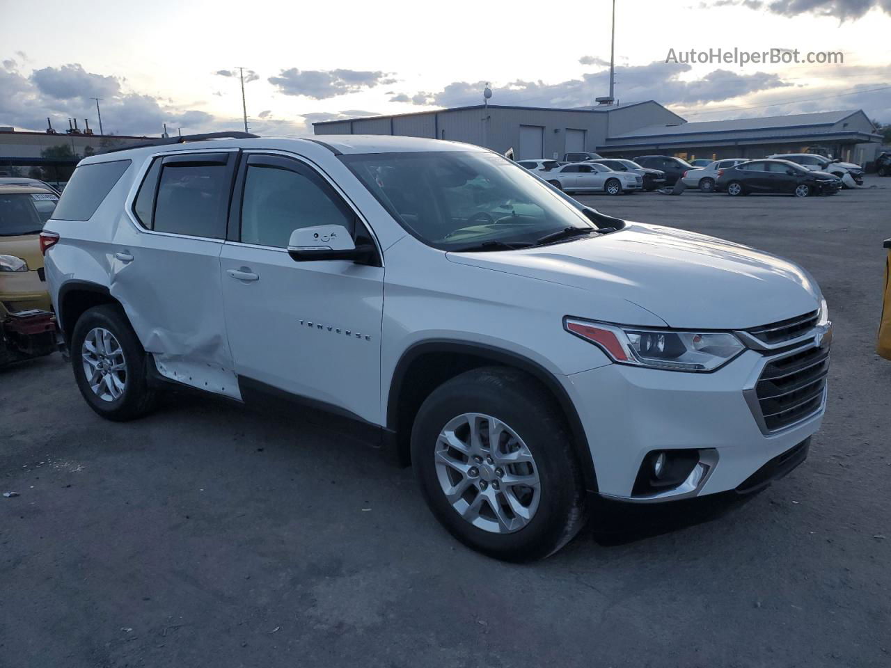 2020 Chevrolet Traverse Lt White vin: 1GNERGKW6LJ256817