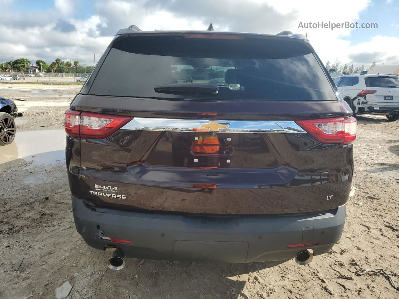 2020 Chevrolet Traverse Lt Burgundy vin: 1GNERGKW6LJ322623