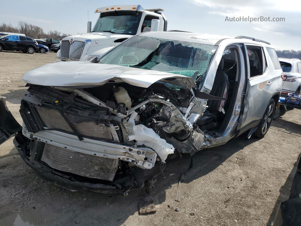 2020 Chevrolet Traverse Lt Silver vin: 1GNERHKW7LJ313015