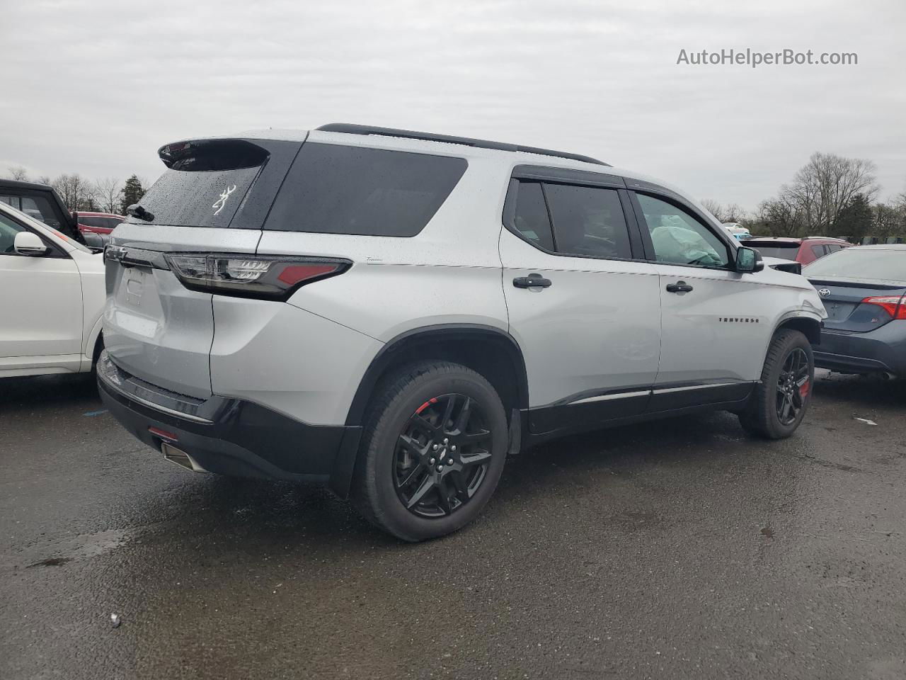 2020 Chevrolet Traverse Premier Silver vin: 1GNERKKW1LJ119948