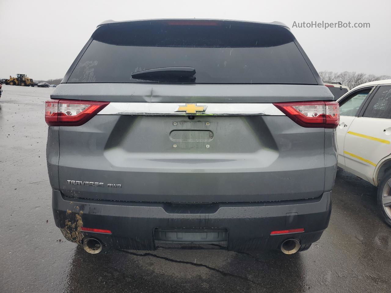 2020 Chevrolet Traverse Ls Gray vin: 1GNEVFKW1LJ168084