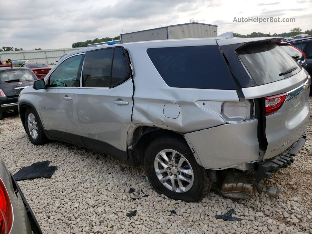 2020 Chevrolet Traverse Ls Серебряный vin: 1GNEVFKW9LJ314330