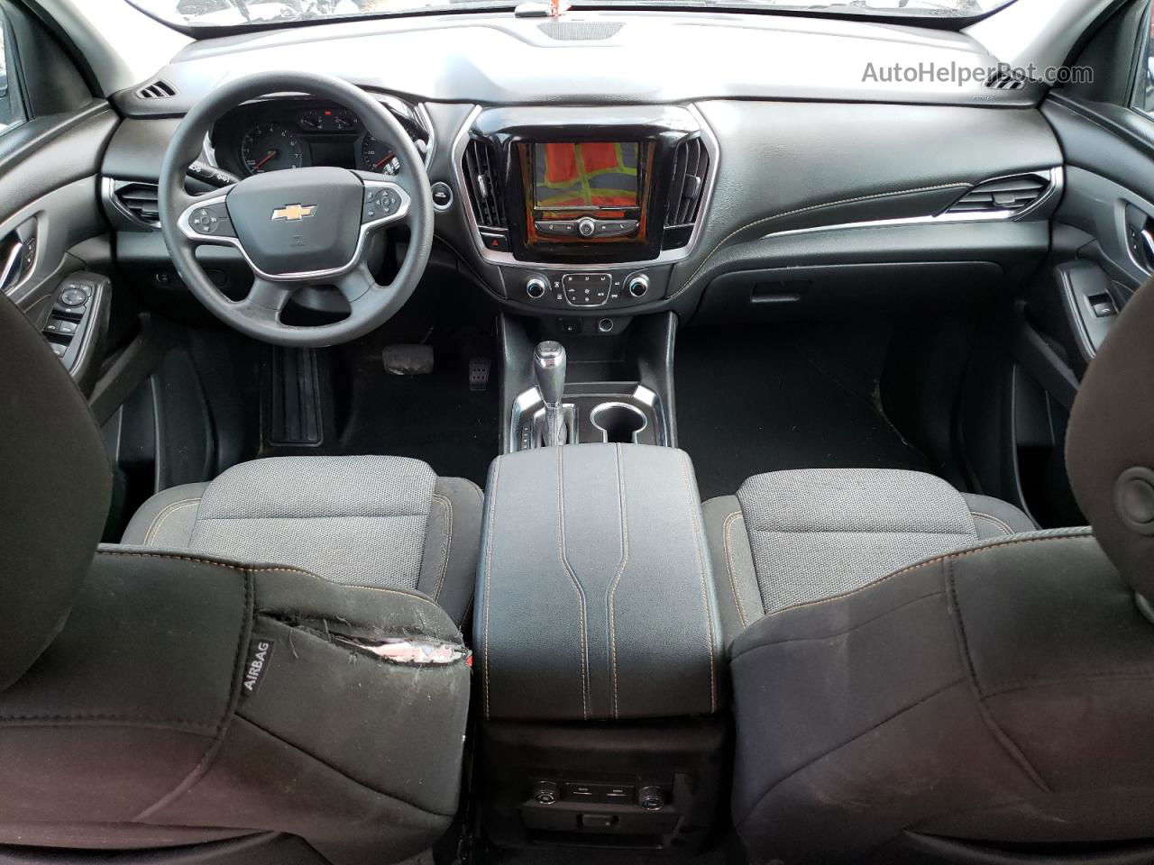 2020 Chevrolet Traverse Ls Серебряный vin: 1GNEVFKW9LJ314330