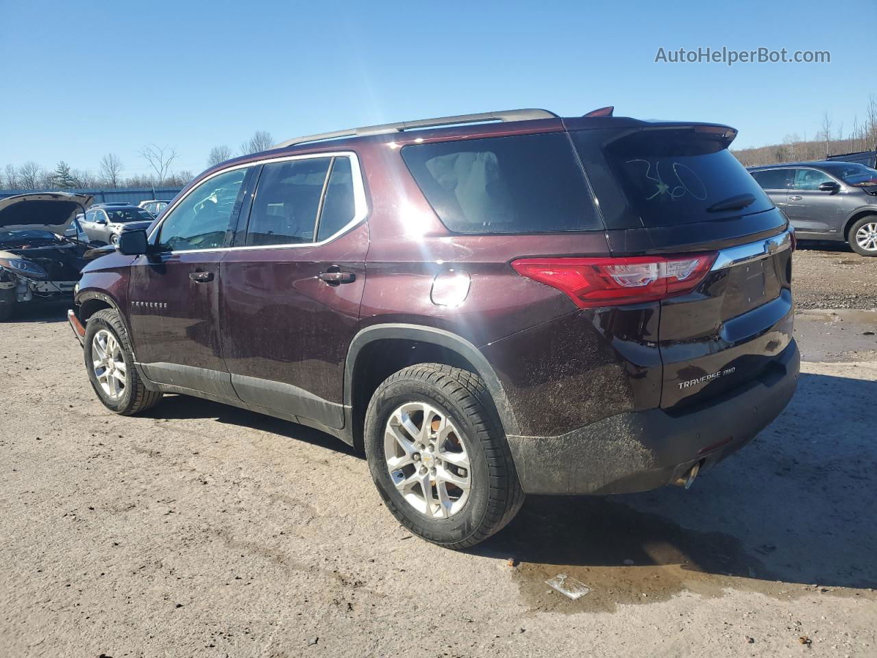 2020 Chevrolet Traverse Lt Бордовый vin: 1GNEVGKWXLJ209897