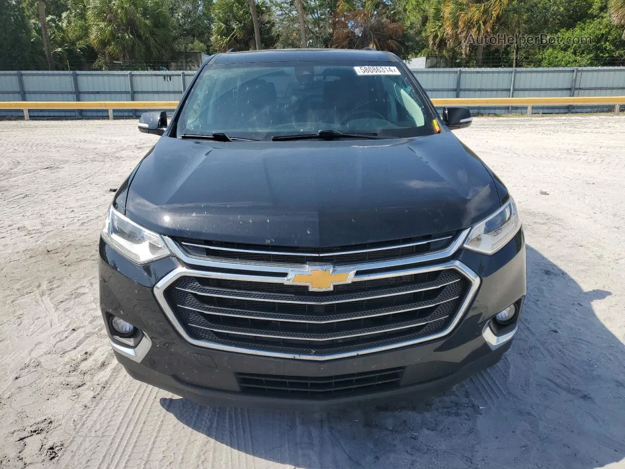 2020 Chevrolet Traverse Lt Черный vin: 1GNEVHKW3LJ174755