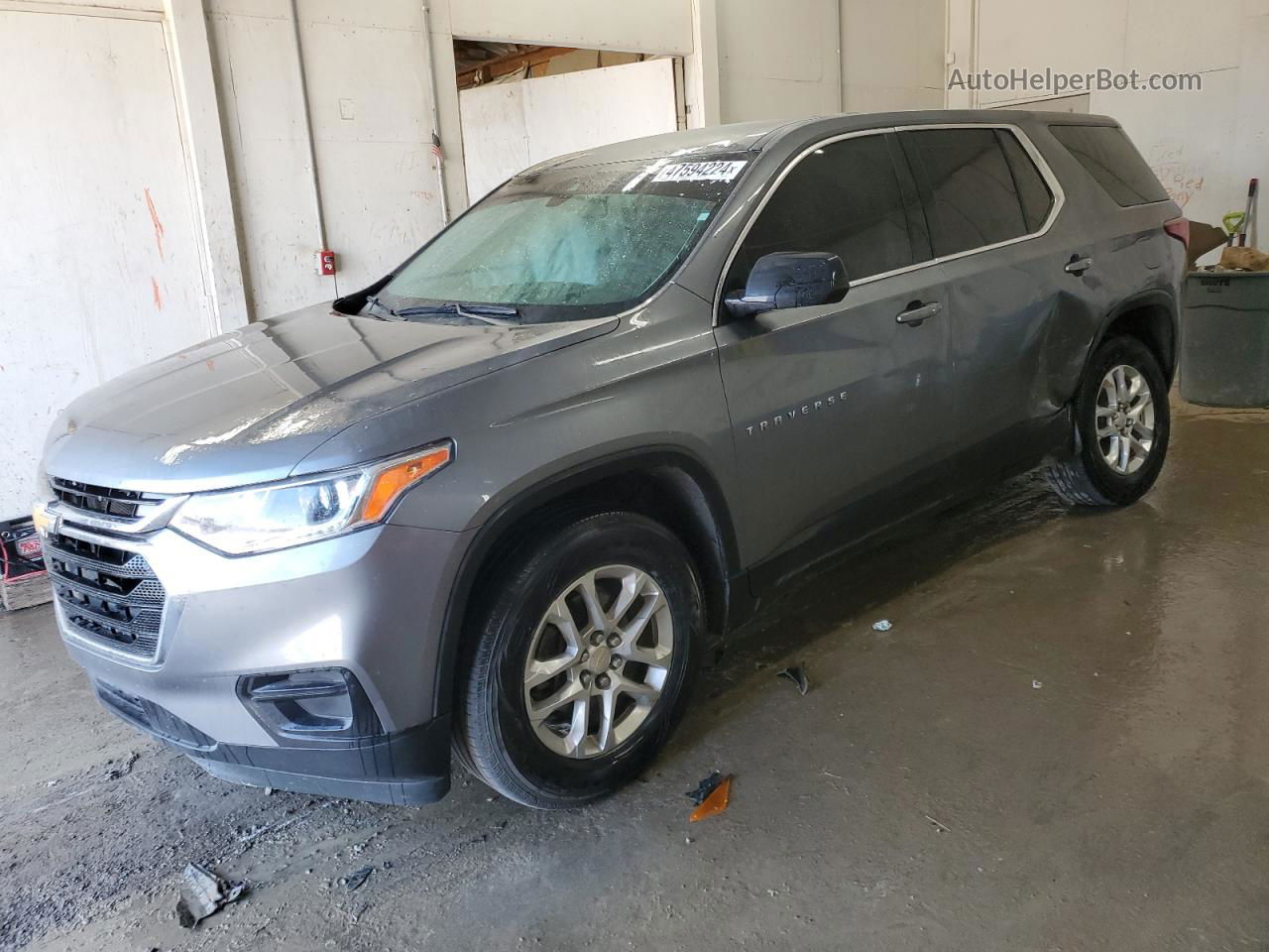 2020 Chevrolet Traverse Ls Gray vin: 1GNEVLKW7LJ259911