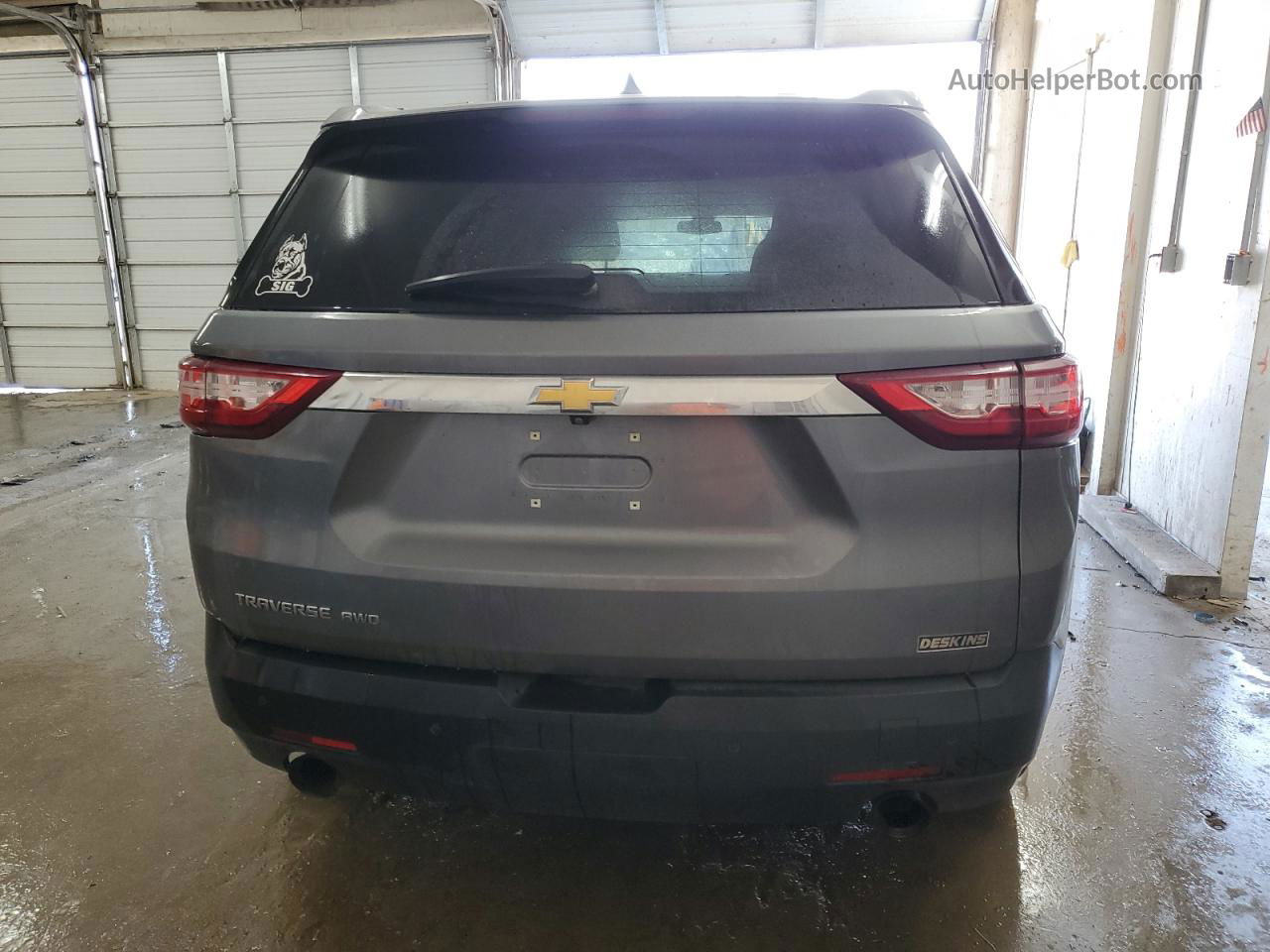 2020 Chevrolet Traverse Ls Gray vin: 1GNEVLKW7LJ259911