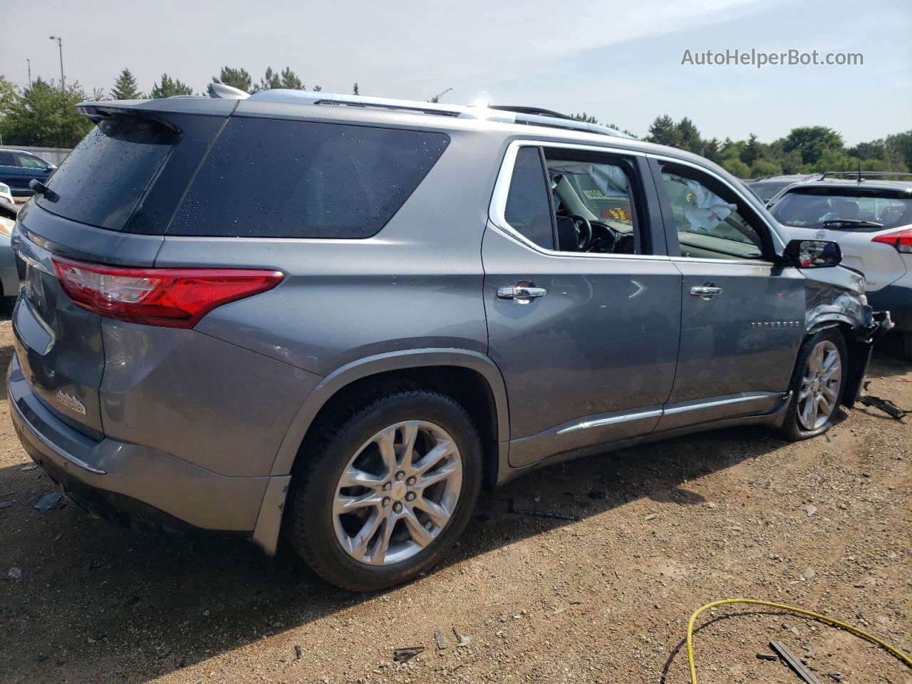 2020 Chevrolet Traverse High Country Серый vin: 1GNEVNKW0LJ171214