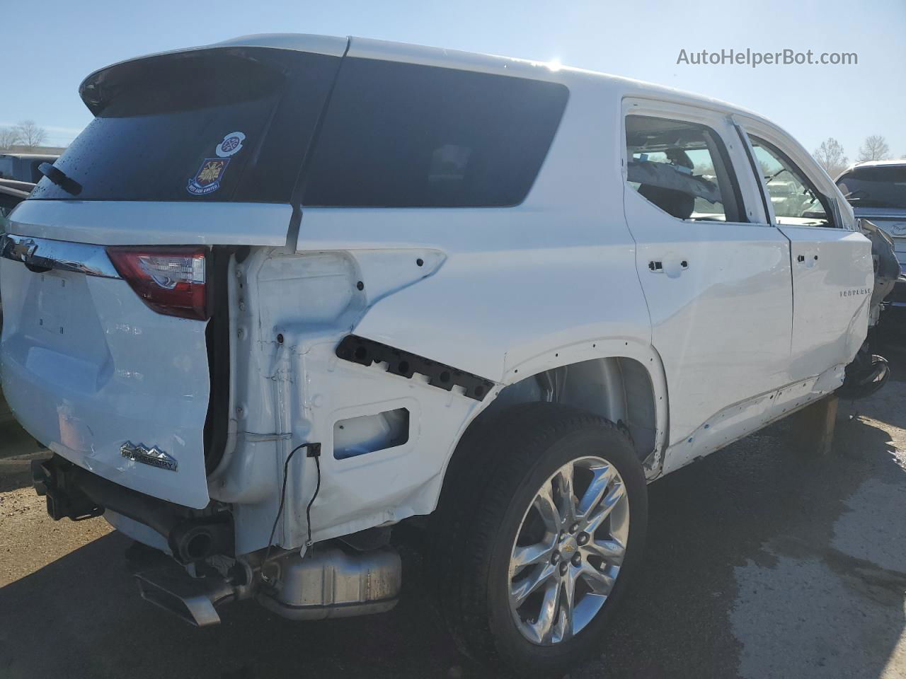 2020 Chevrolet Traverse High Country Белый vin: 1GNEVNKW9LJ279413