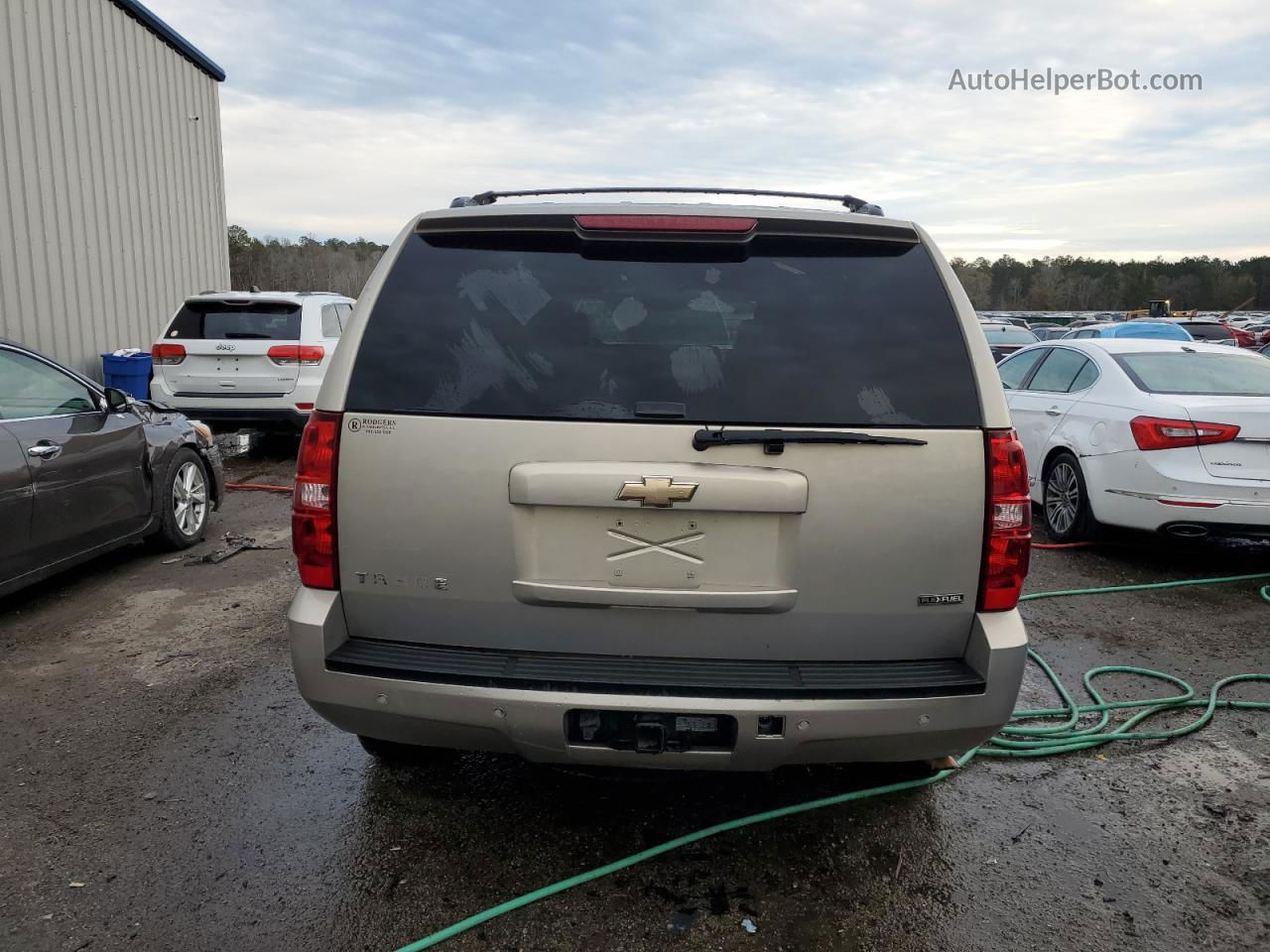 2007 Chevrolet Tahoe C1500 Tan vin: 1GNFC13017J392193