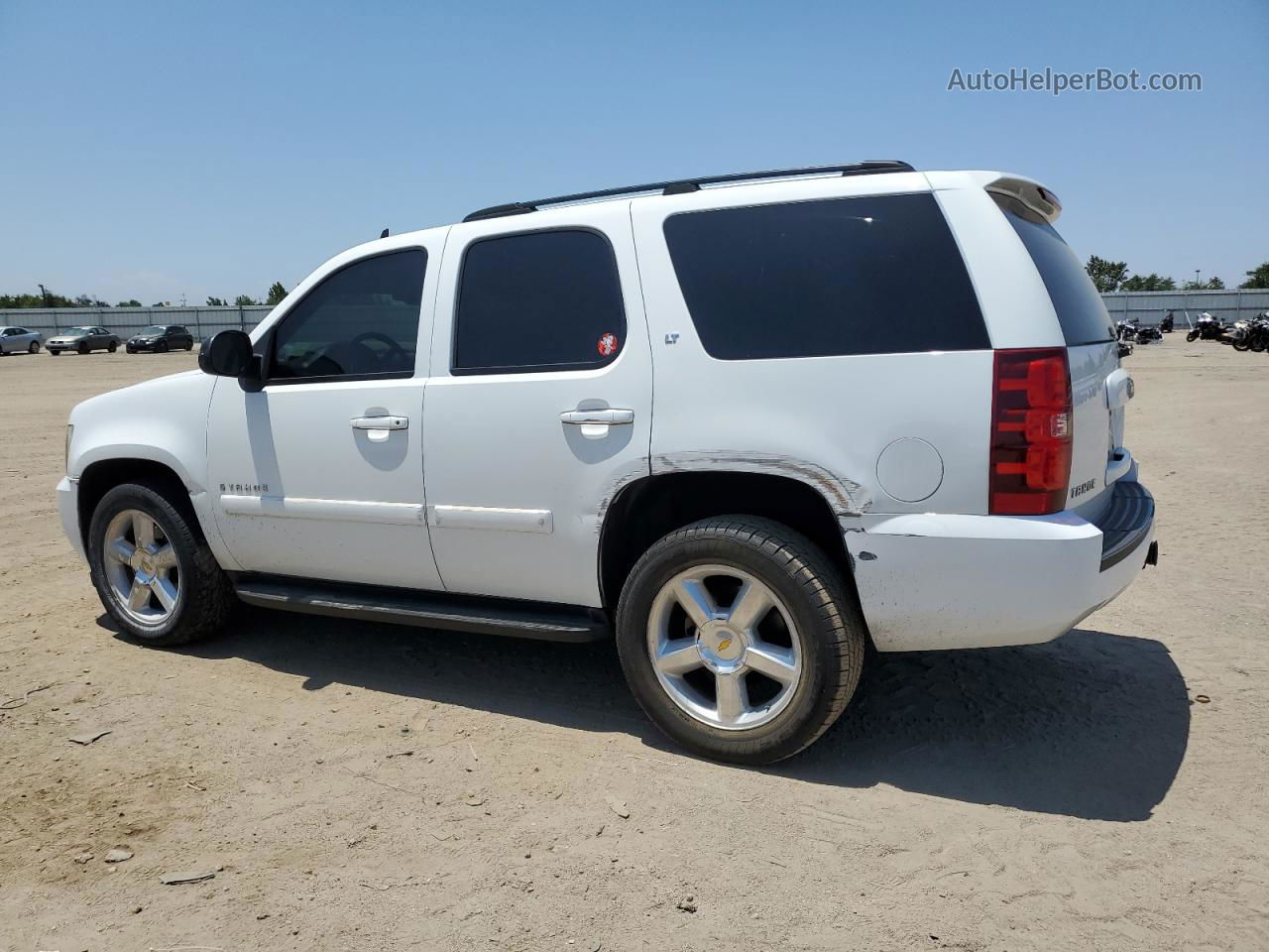 2007 Chevrolet Tahoe C1500 Белый vin: 1GNFC13047J104022