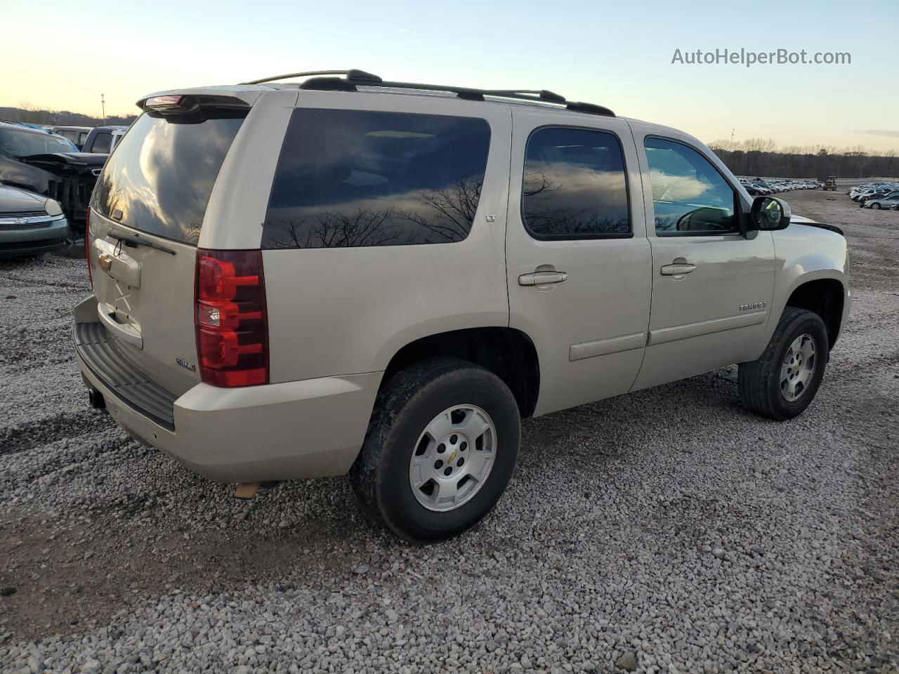 2007 Chevrolet Tahoe C1500 Tan vin: 1GNFC13047J220630