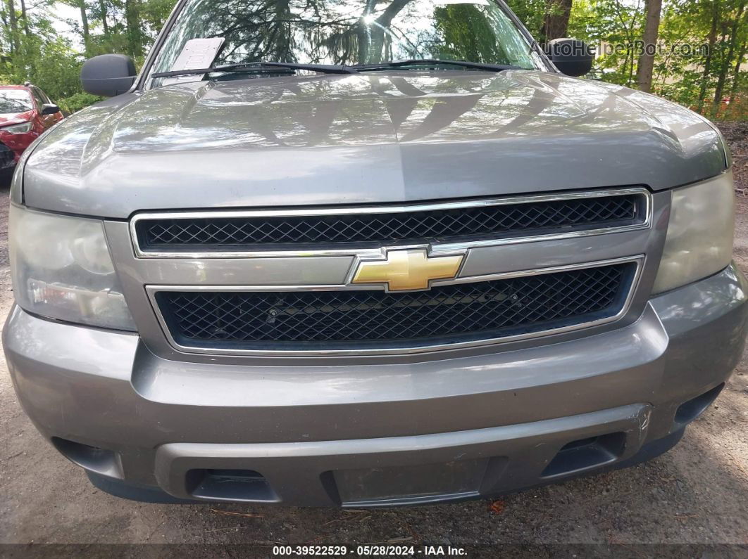 2007 Chevrolet Tahoe Ls Gray vin: 1GNFC13057J224640