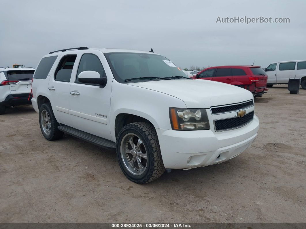 2007 Chevrolet Tahoe Lt White vin: 1GNFC13057R325842