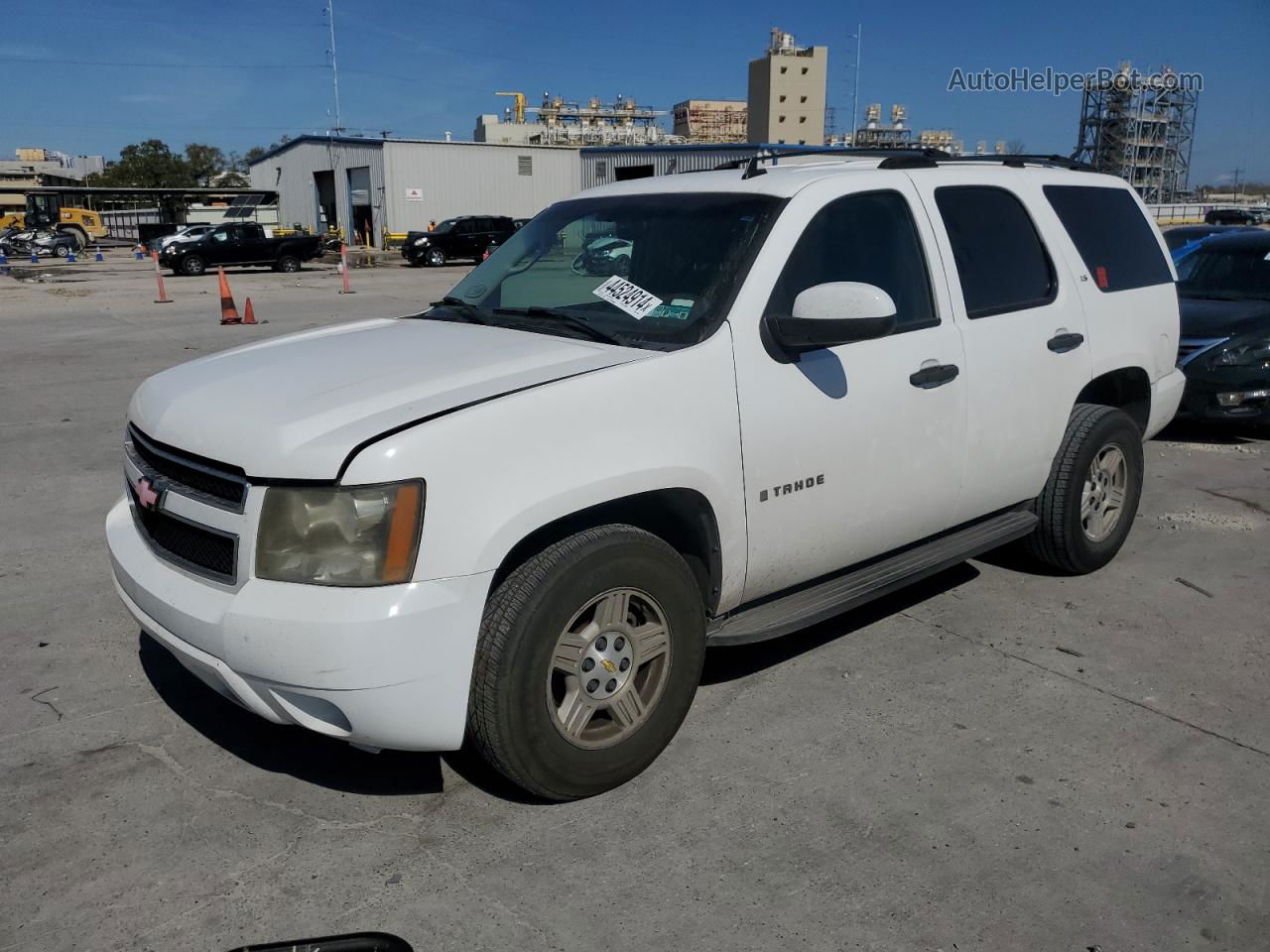 2007 Chevrolet Tahoe C1500 Белый vin: 1GNFC13067R217133