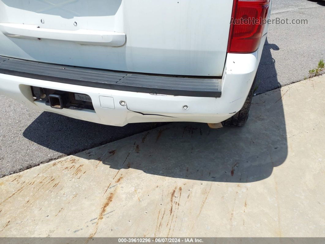 2007 Chevrolet Tahoe Lt White vin: 1GNFC13087R255804