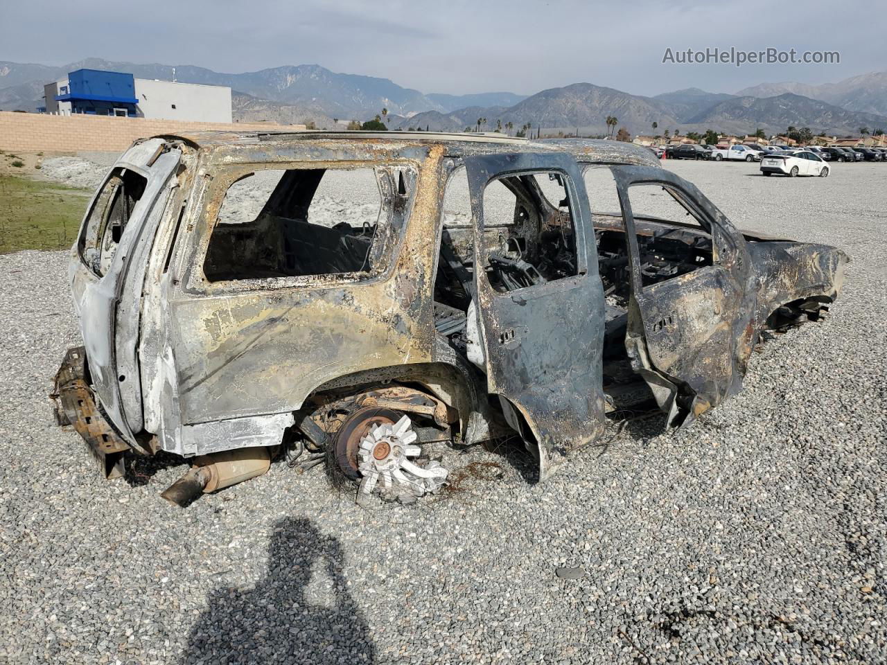 2007 Chevrolet Tahoe C1500 Burn vin: 1GNFC13097R198531