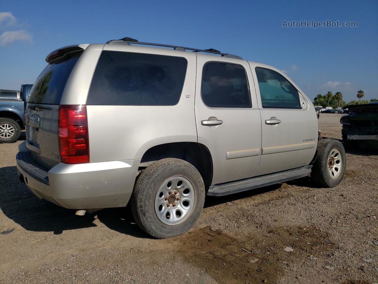 2007 Chevrolet Tahoe C1500 Beige vin: 1GNFC130X7R372266