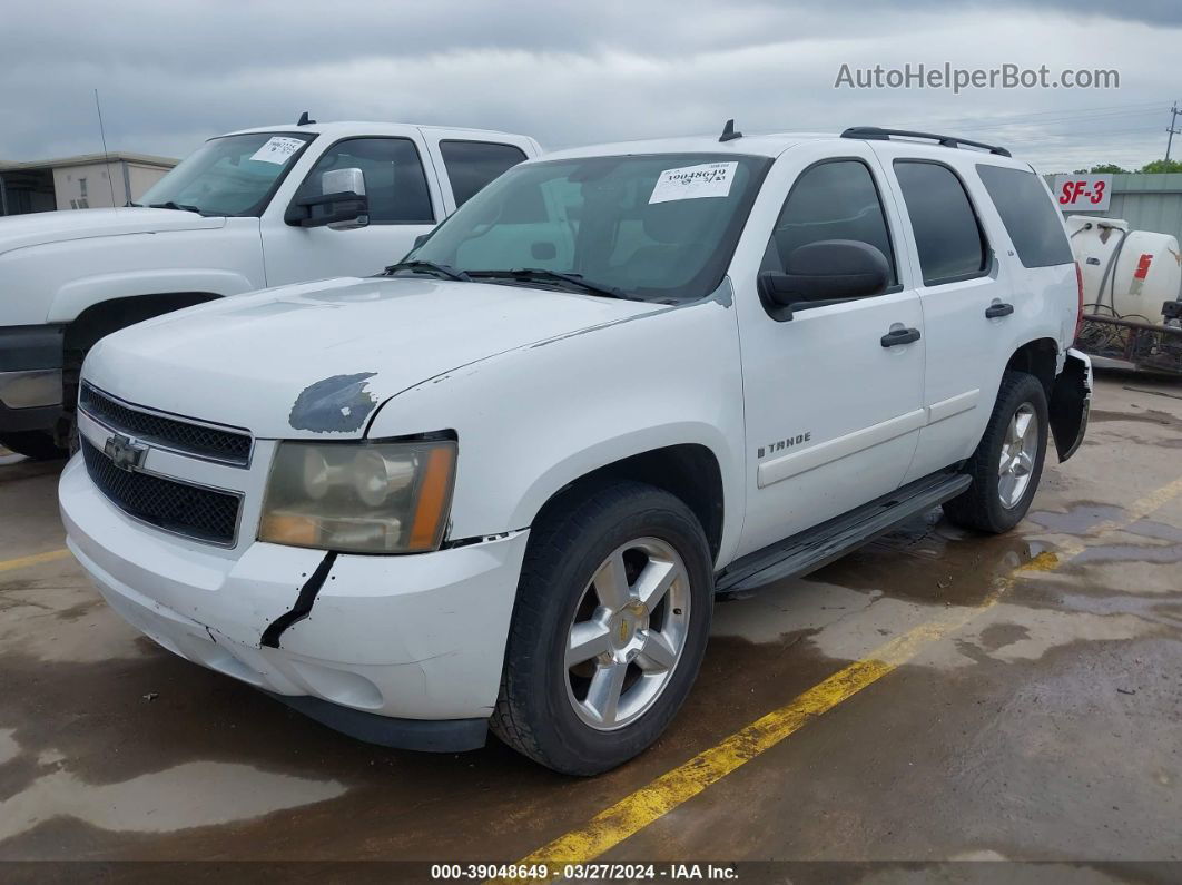 2007 Chevrolet Tahoe Ls Белый vin: 1GNFC13C27J400053