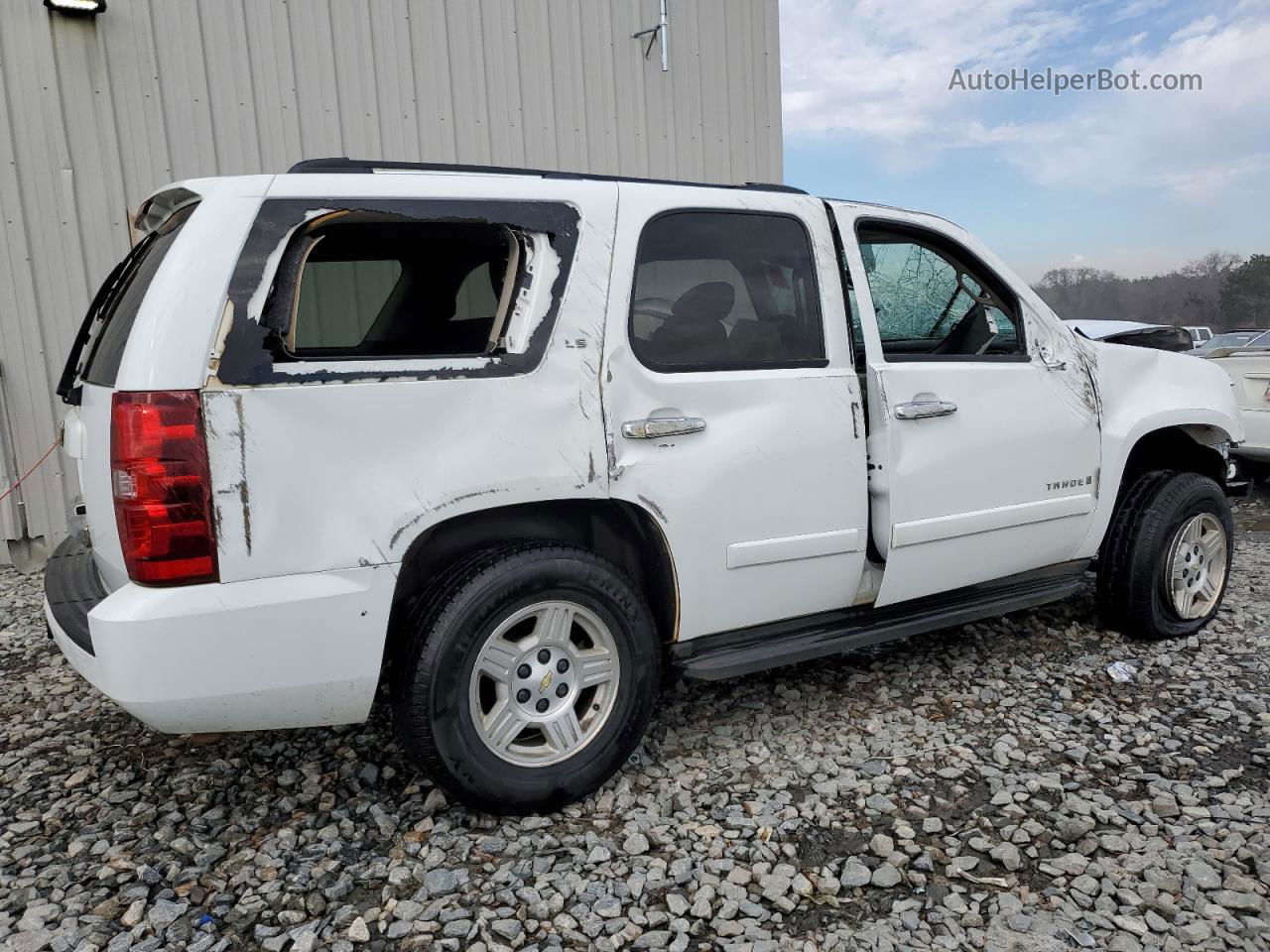 2007 Chevrolet Tahoe C1500 White vin: 1GNFC13C37J334919