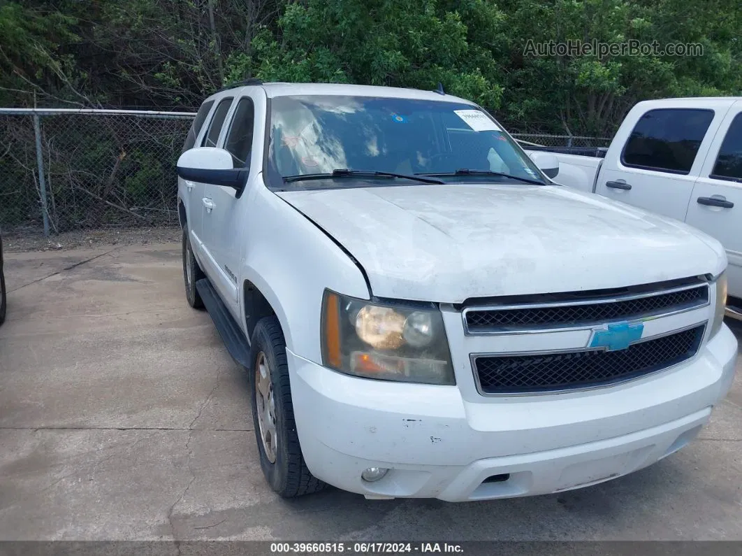 2007 Chevrolet Tahoe Lt White vin: 1GNFC13J47R235509