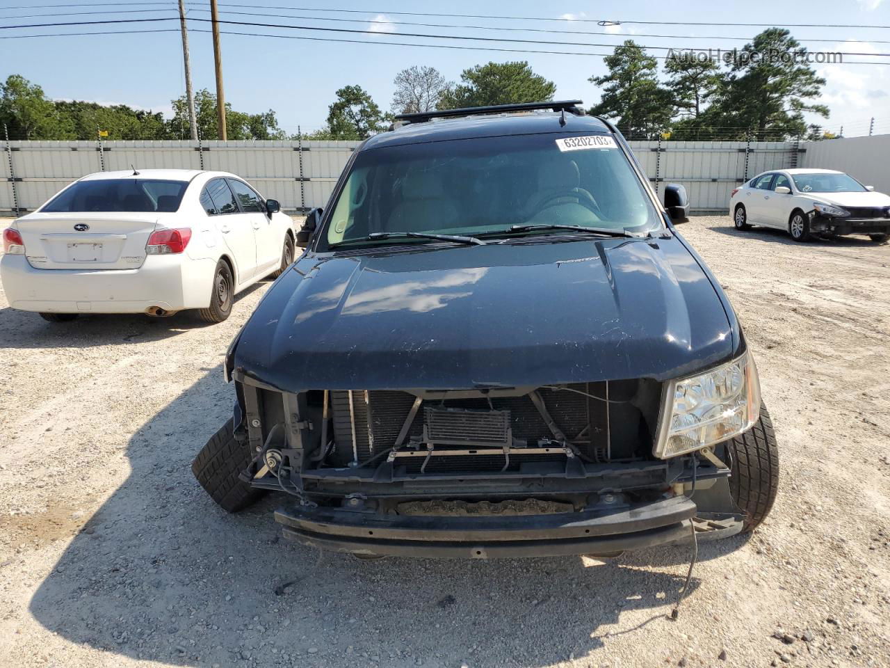 2007 Chevrolet Tahoe C1500 Black vin: 1GNFC13J57J137670