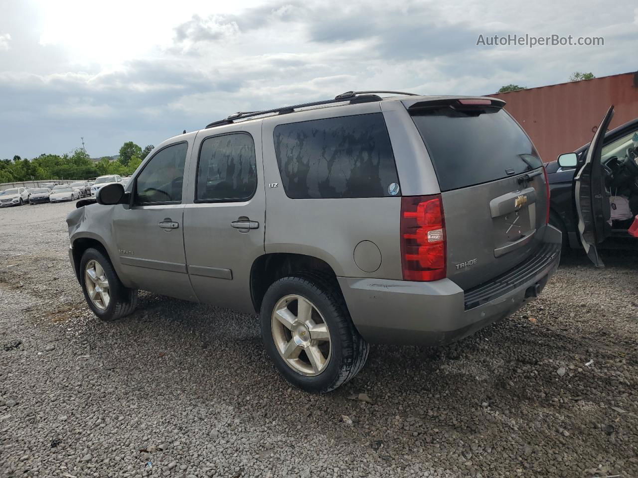 2007 Chevrolet Tahoe C1500 Gray vin: 1GNFC13J57R116478