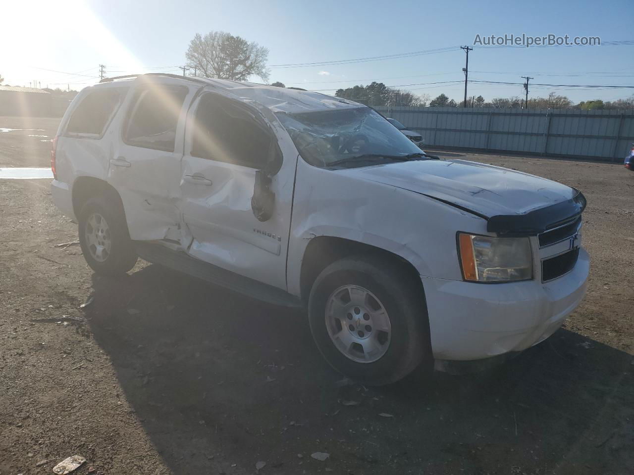 2007 Chevrolet Tahoe C1500 White vin: 1GNFC13J77R179047