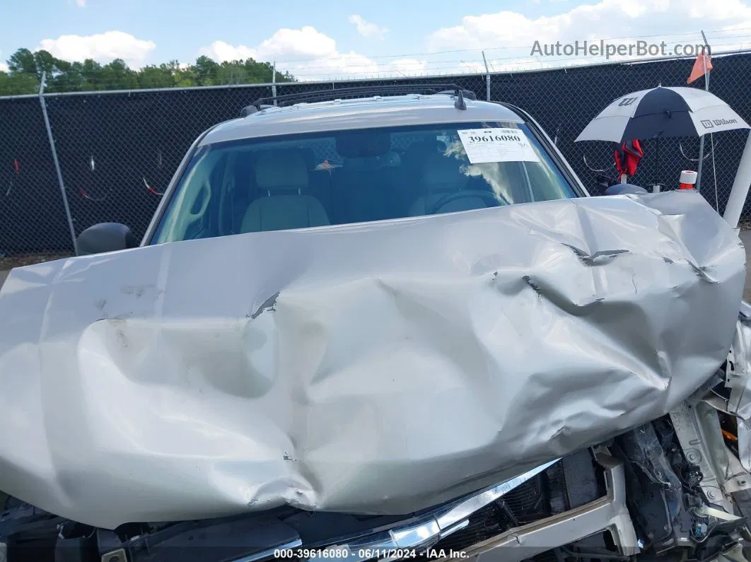 2007 Chevrolet Tahoe Ls Silver vin: 1GNFC13JX7R100695