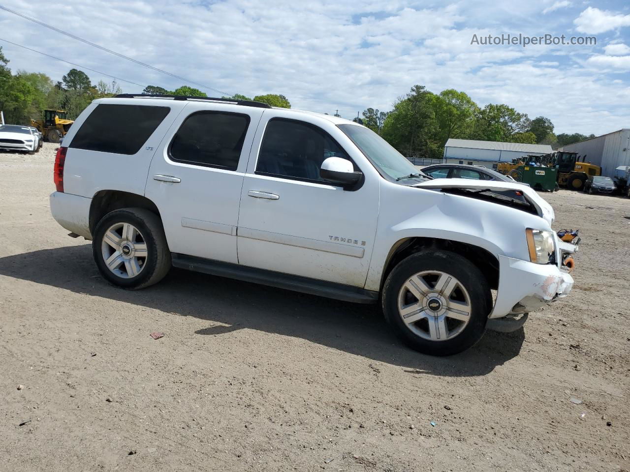 2007 Chevrolet Tahoe C1500 White vin: 1GNFC13JX7R160038