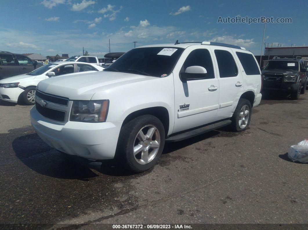 2007 Chevrolet Tahoe Lt White vin: 1GNFK13007J275725