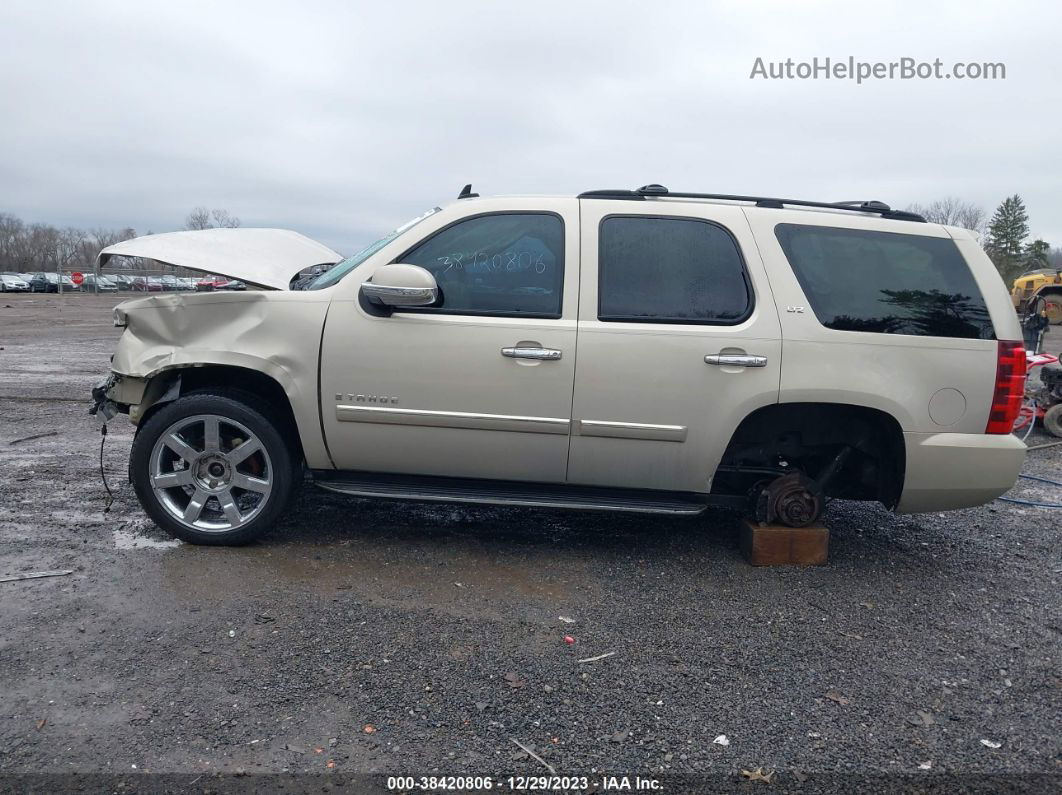 2007 Chevrolet Tahoe Ltz Cream vin: 1GNFK13007R110744