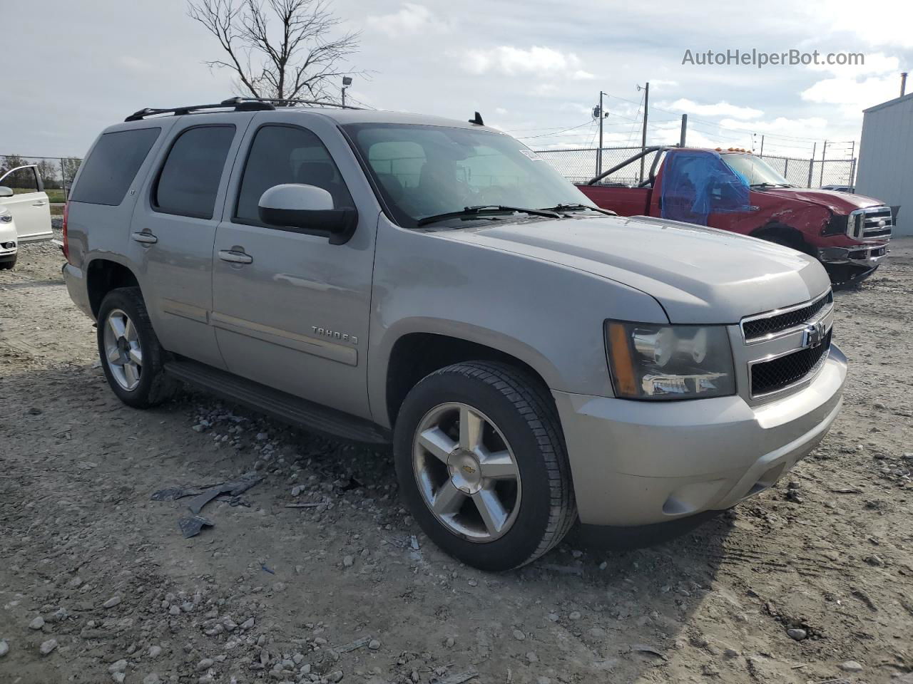 2007 Chevrolet Tahoe K1500 Gray vin: 1GNFK13017J100822