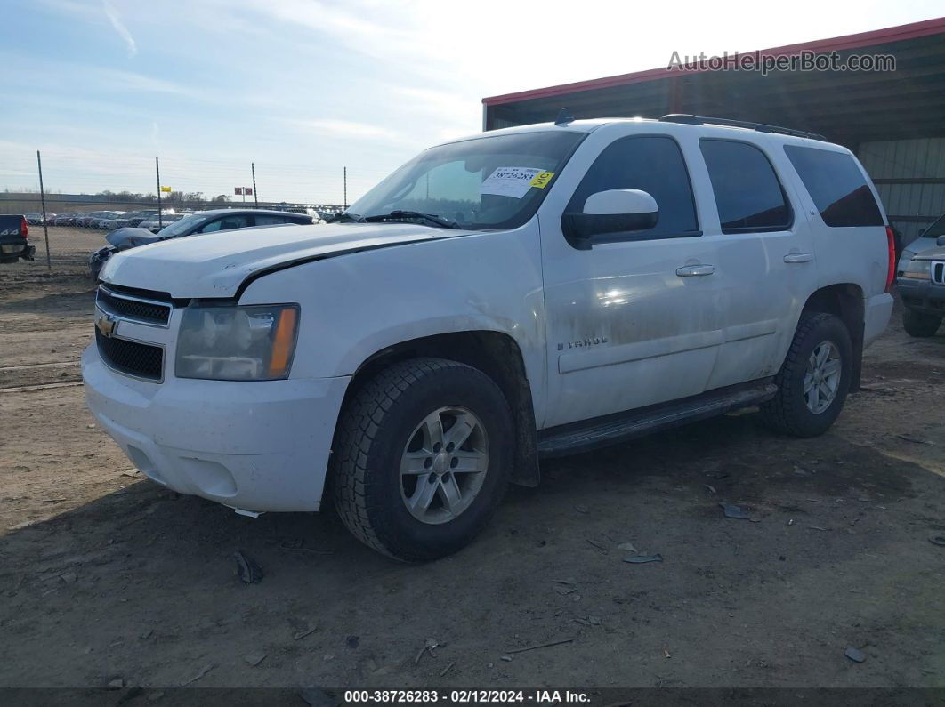 2007 Chevrolet Tahoe Lt White vin: 1GNFK13027J117645