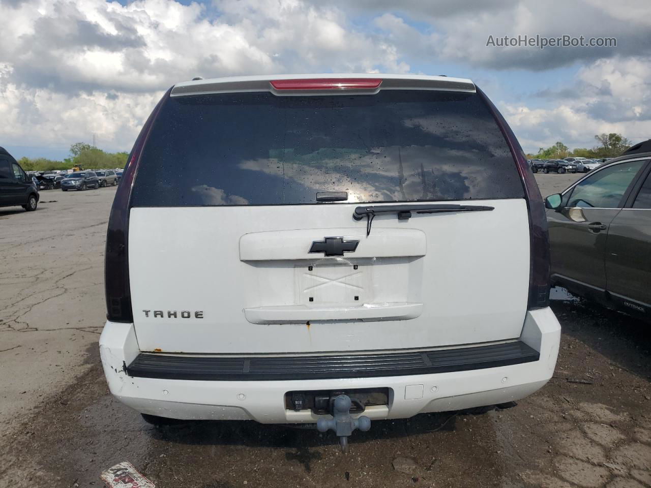 2007 Chevrolet Tahoe K1500 White vin: 1GNFK13027J142044